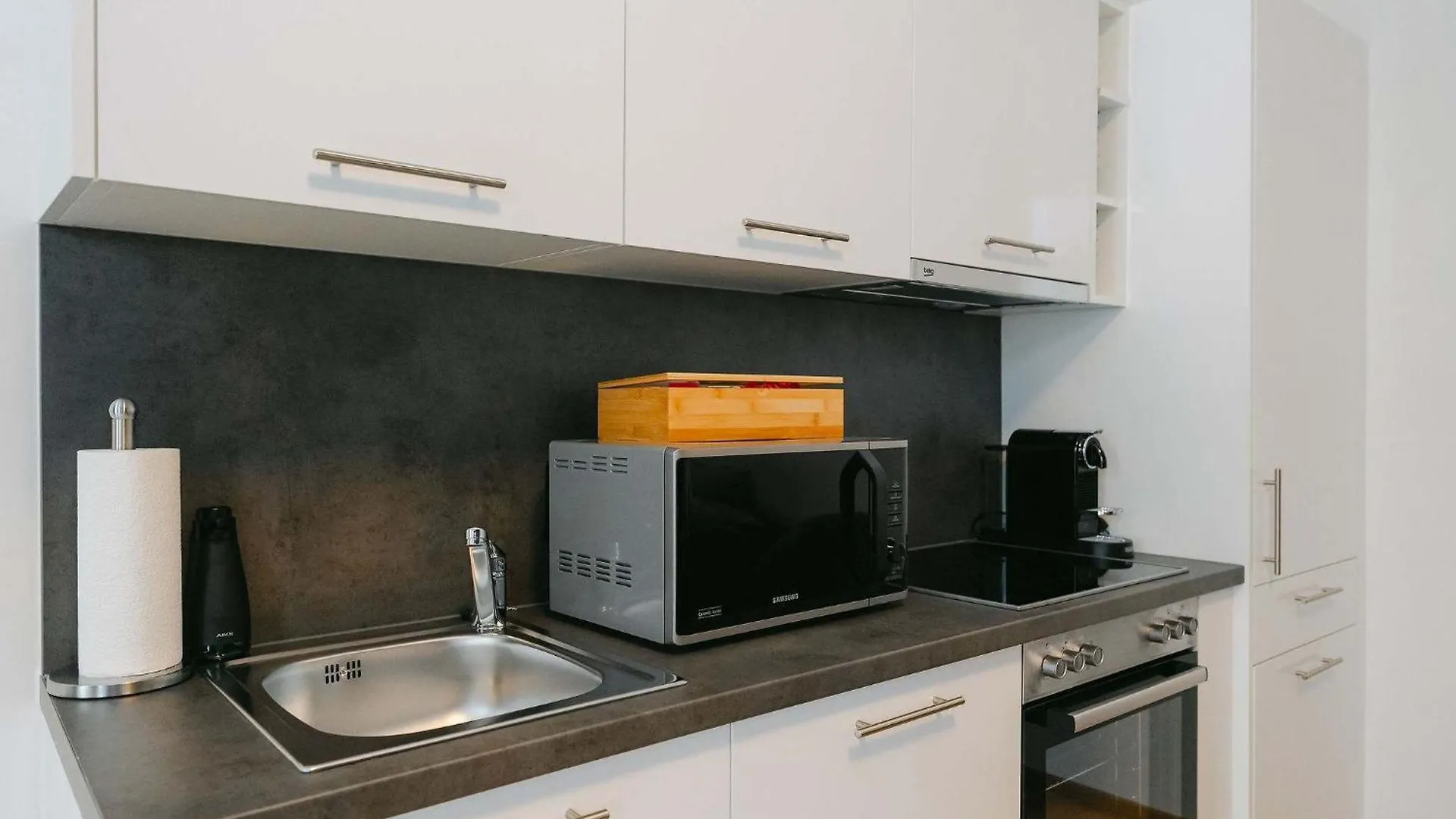 Homey 2Br Perfect For 4-6 Metro Close To Naschmarkt Viena Austria