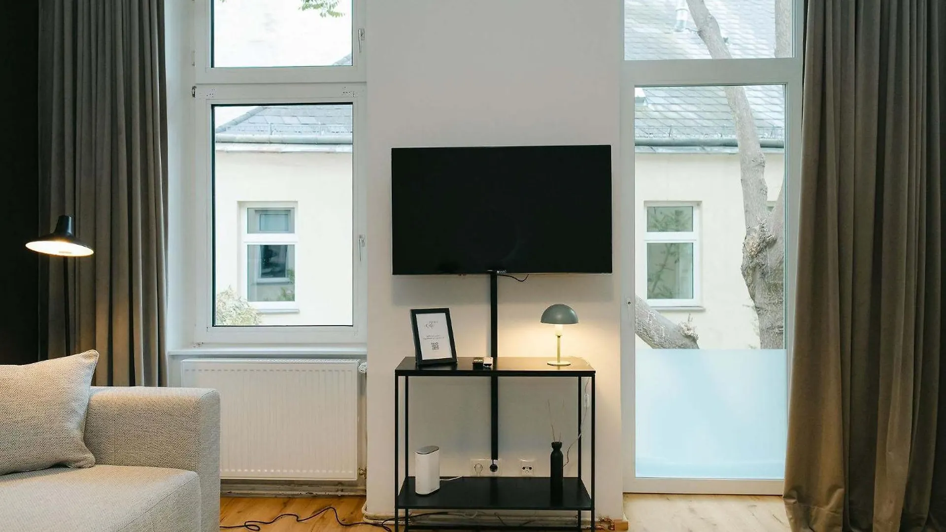 Homey 2Br Perfect For 4-6 Metro Close To Naschmarkt Viena Apartamento